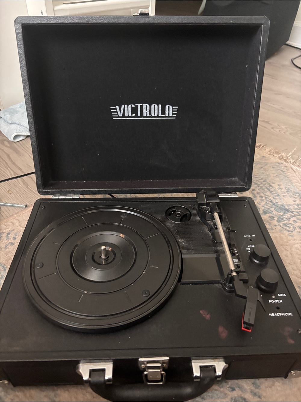 Victrola Portable Turntable Record Player in Black